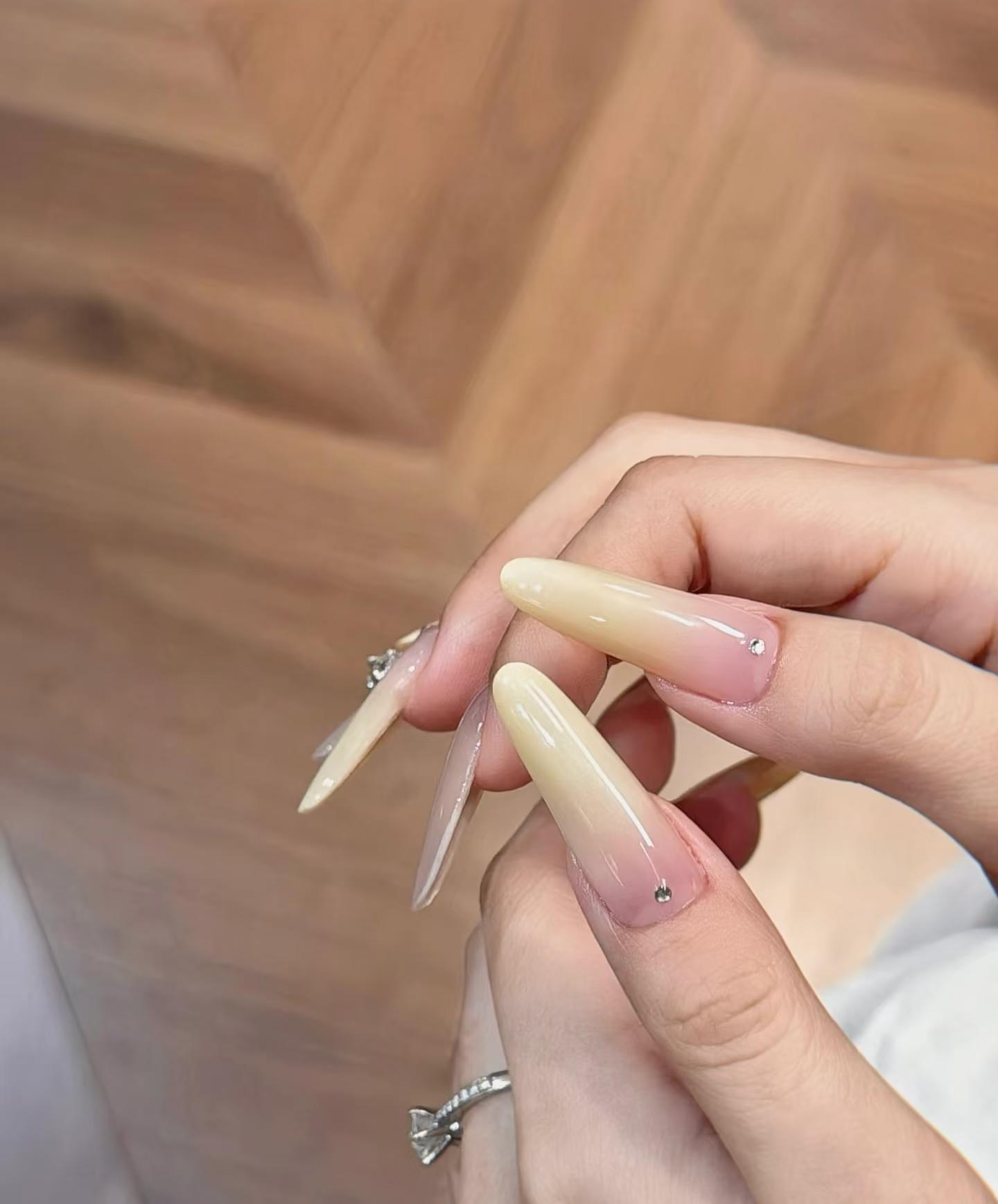 嘉兴美甲培训学校怎么选知美人美甲培训学校怎么样